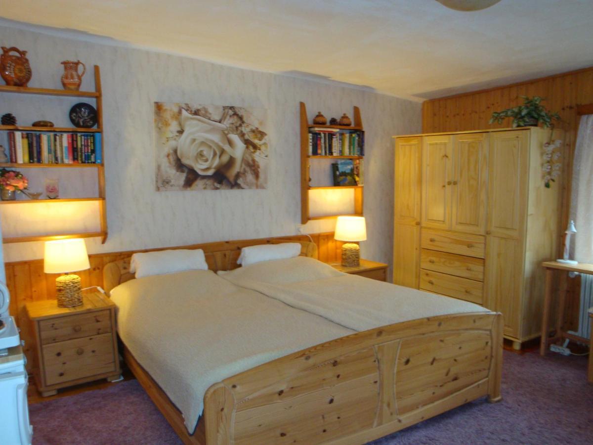 Апартаменти Apartman Na Sumave-Волари Екстер'єр фото
