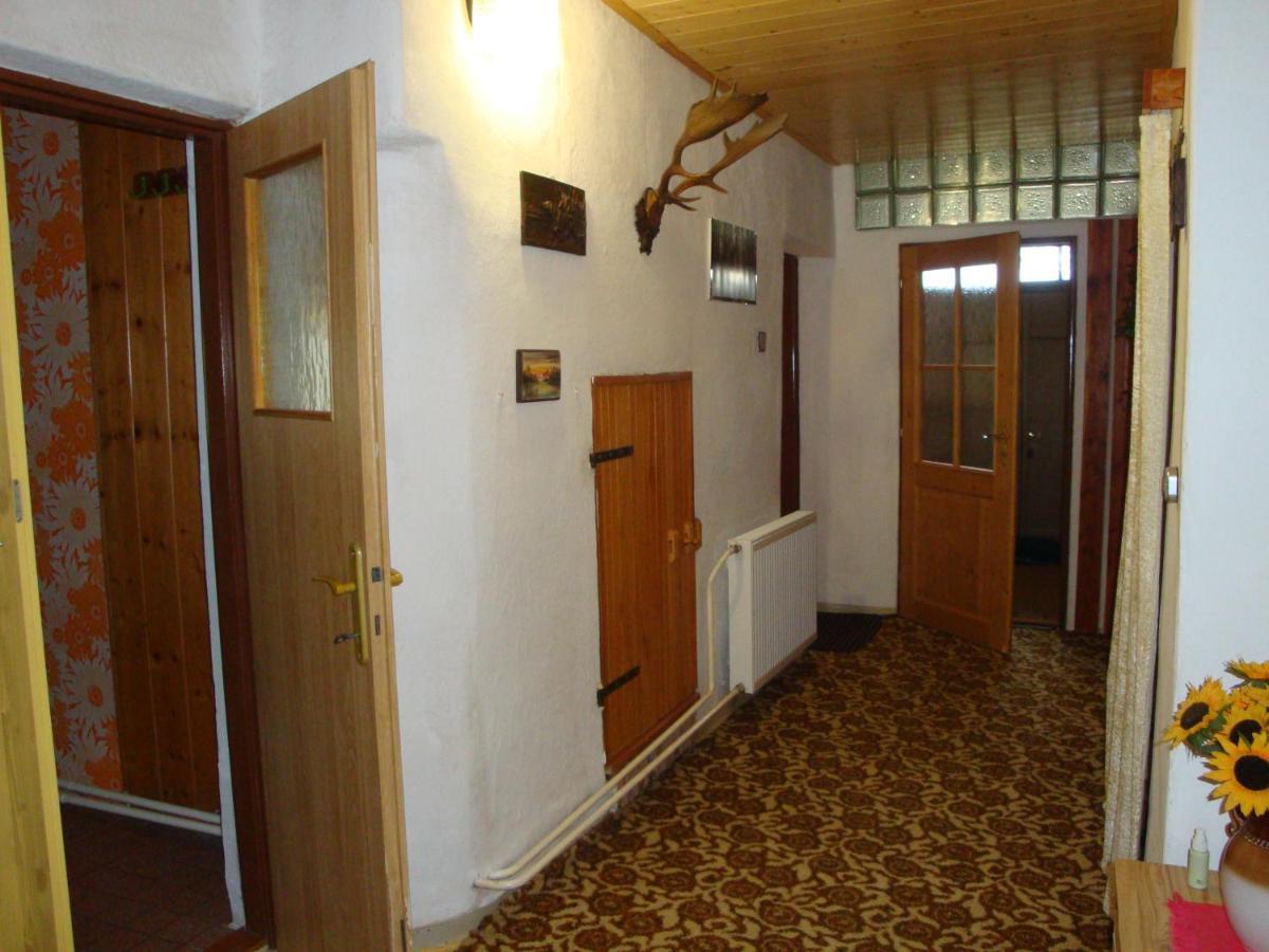 Апартаменти Apartman Na Sumave-Волари Екстер'єр фото